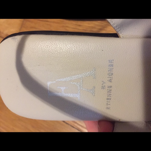 Vintage Aigner chunky slingbacks - Picture 2 of 8